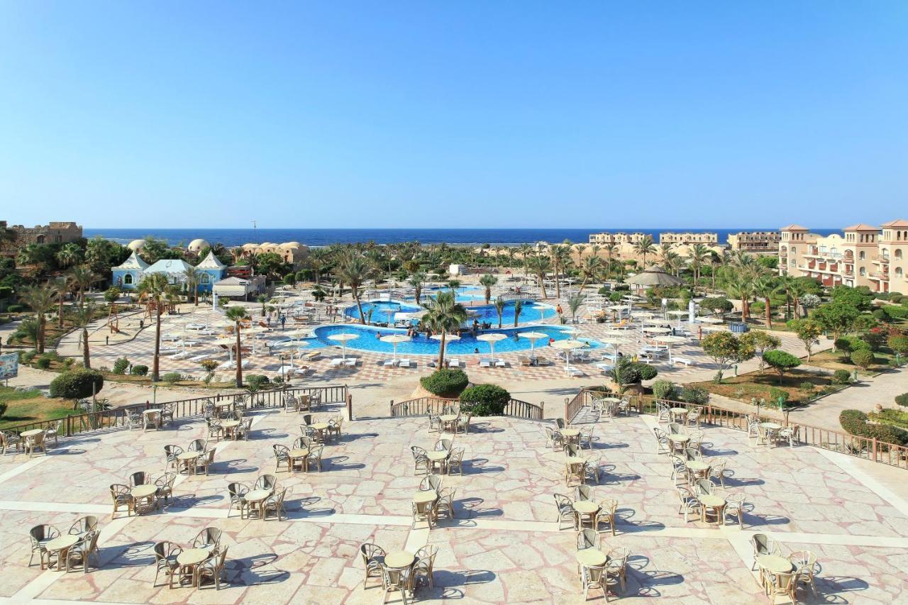 Pensee Royal Garden Beach Resort El Qoseir ภายนอก รูปภาพ